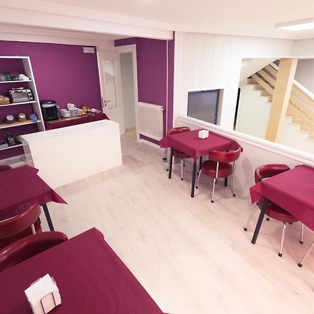 Hostal Viena โซรีอา ภายนอก รูปภาพ