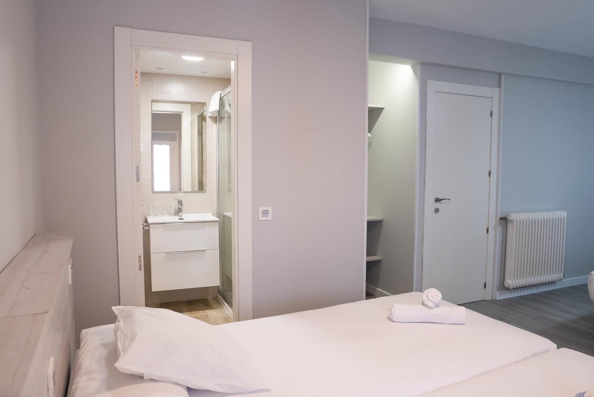 Hostal Viena โซรีอา ภายนอก รูปภาพ