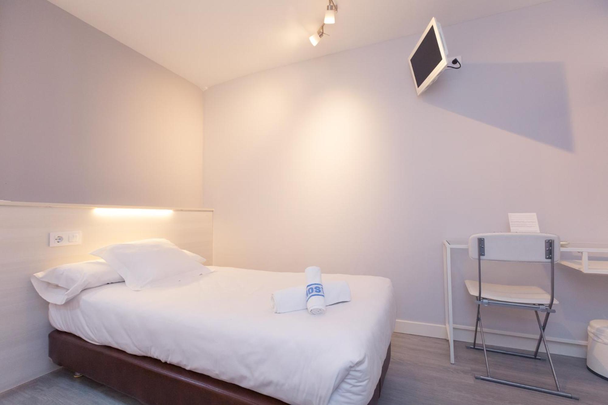Hostal Viena โซรีอา ภายนอก รูปภาพ
