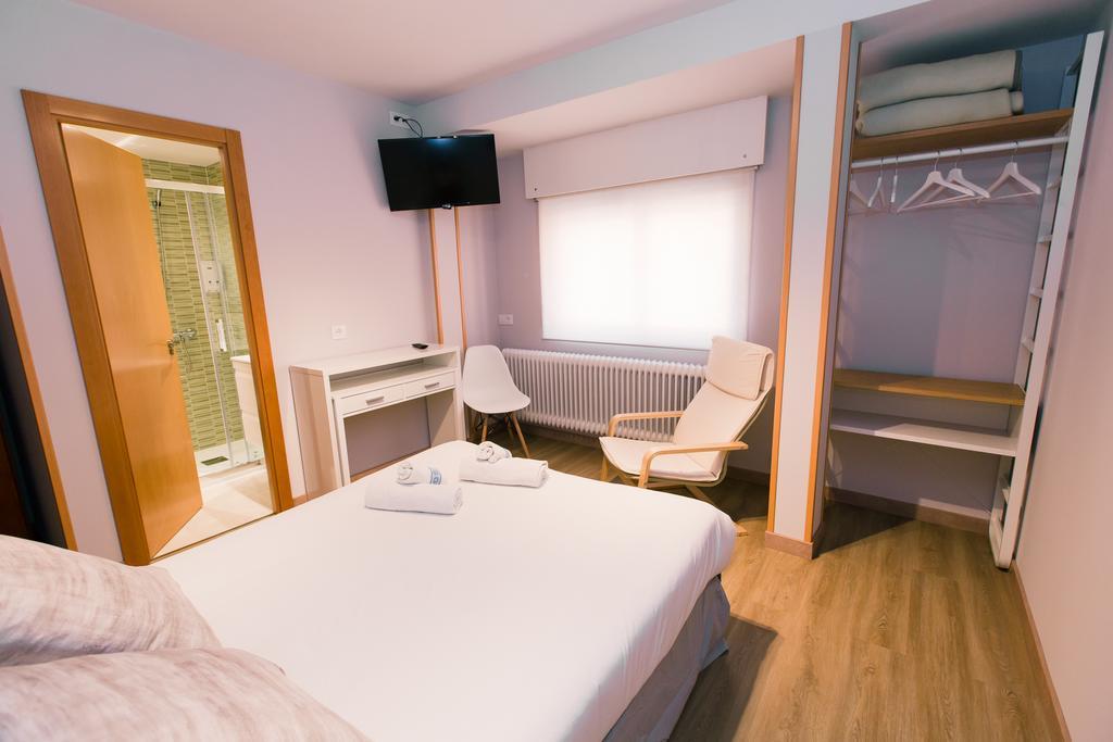 Hostal Viena โซรีอา ภายนอก รูปภาพ