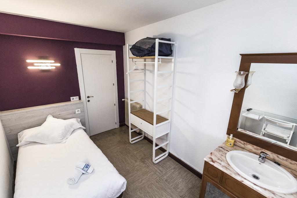 Hostal Viena โซรีอา ภายนอก รูปภาพ