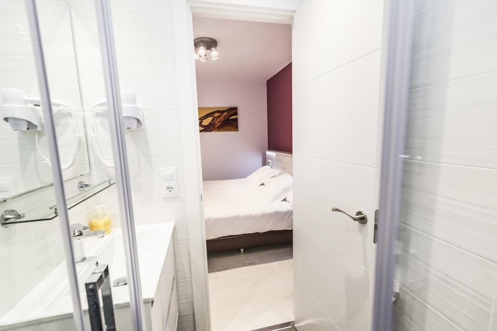 Hostal Viena โซรีอา ภายนอก รูปภาพ