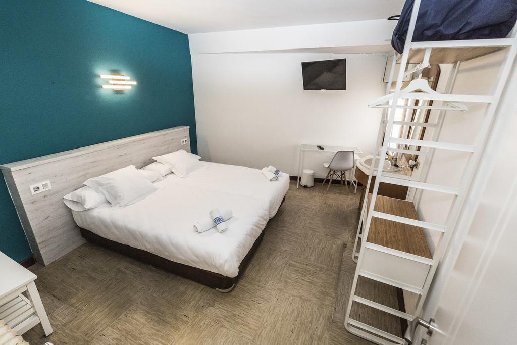 Hostal Viena โซรีอา ภายนอก รูปภาพ