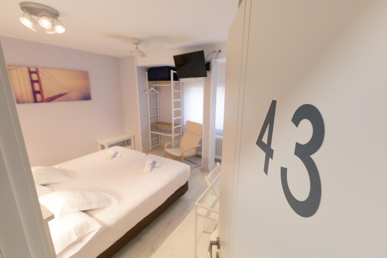 Hostal Viena โซรีอา ภายนอก รูปภาพ