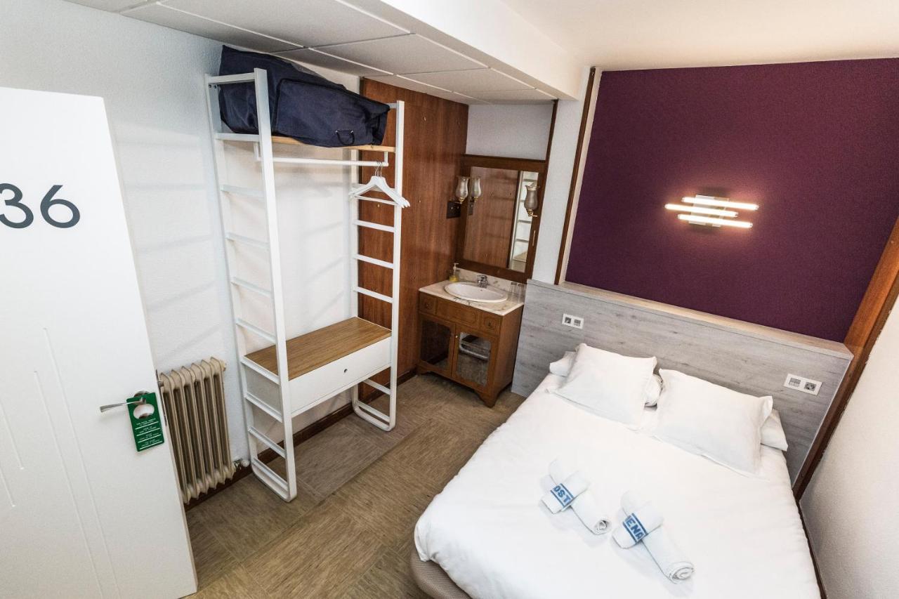 Hostal Viena โซรีอา ภายนอก รูปภาพ